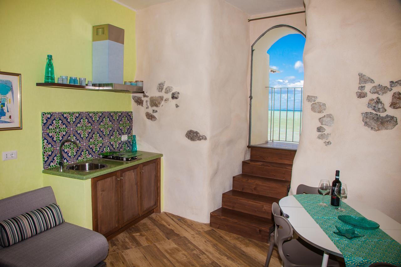 Balcone Sulla Spiaggia チェファル エクステリア 写真