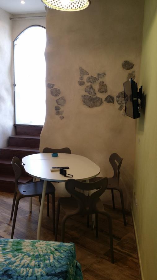 Balcone Sulla Spiaggia チェファル エクステリア 写真