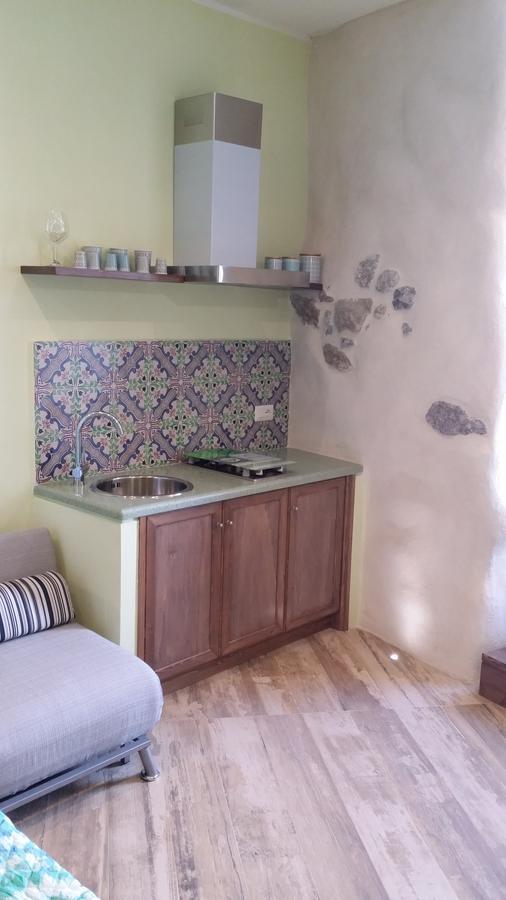 Balcone Sulla Spiaggia チェファル エクステリア 写真